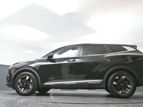 Used 2026 Kia Sportage LX FWD image 53