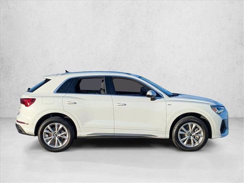 Used 2024 Audi Q3 2.0T Premium Plus AWD/4WD image 4