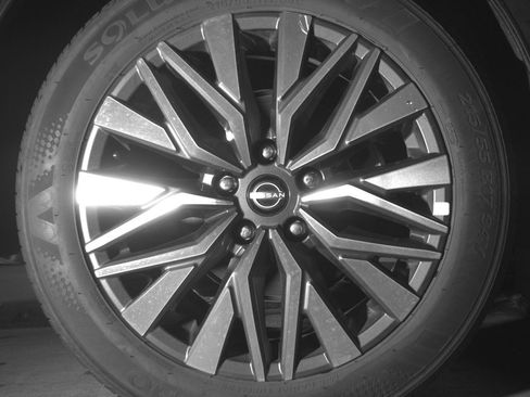 Used 2025 Nissan Altima 2.5 SV image 15