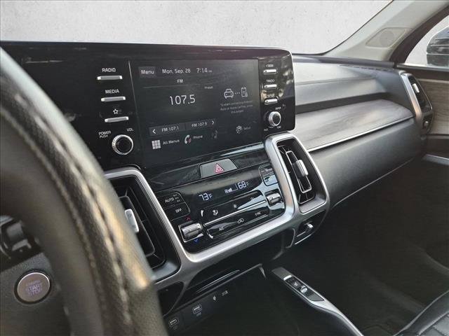 Used 2021 Kia Sorento EX w/ Panoramic Sunroof Package AWD/4WD image 12