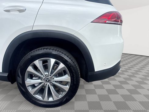 Used 2020 Mercedes-Benz GLE 350 4MATIC w/ Premium Package image 29