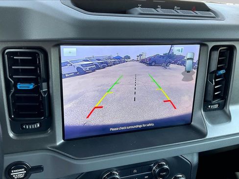 Used 2024 Ford Bronco Black Diamond AWD/4WD image 24
