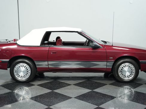Used 1991 Chrysler LeBaron Convertible image 12