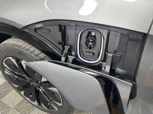 New 2026 Chevrolet Blazer EV RS image 9