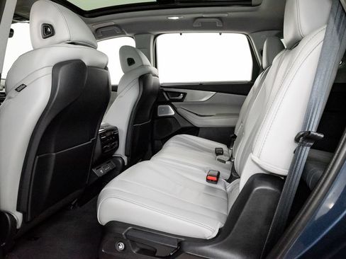 Certified 2025 Acura MDX SH-AWD w/ Technology Package image 27