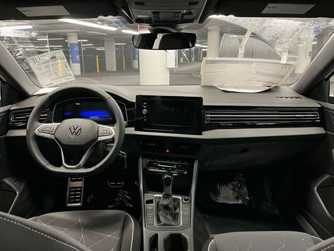 New 2026 Volkswagen Jetta Sport FWD image 7