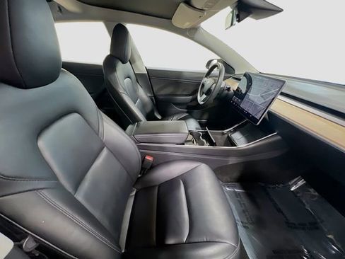 Used 2020 Tesla Model 3 Long Range image 30