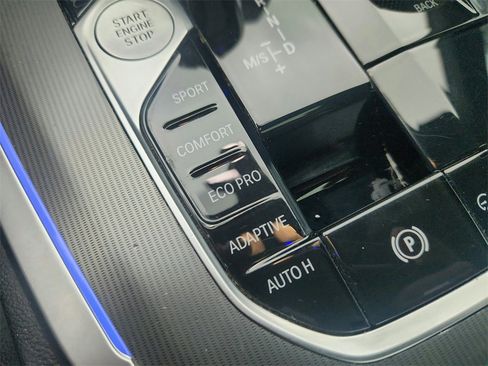 Used 2019 BMW X5 xDrive40i w/ Convenience Package image 41