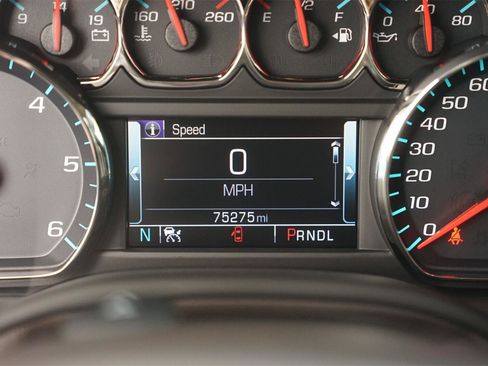 Used 2019 GMC Yukon SLT w/ Open Road Package AWD/4WD image 28