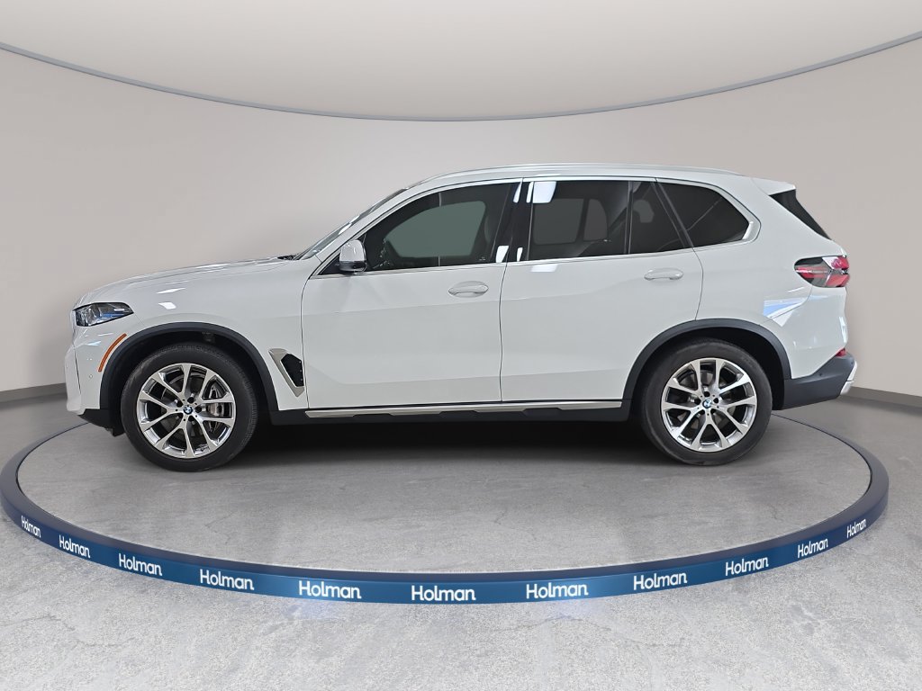 Certified 2024 BMW X5 sDrive40i w/ Premium Package RWD image 9