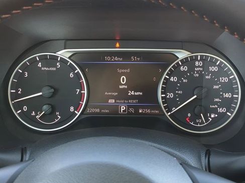 Used 2025 Nissan Sentra SR FWD image 16