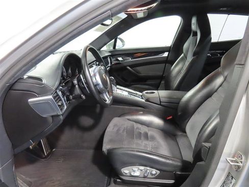 Used 2013 Porsche Panamera GTS image 16