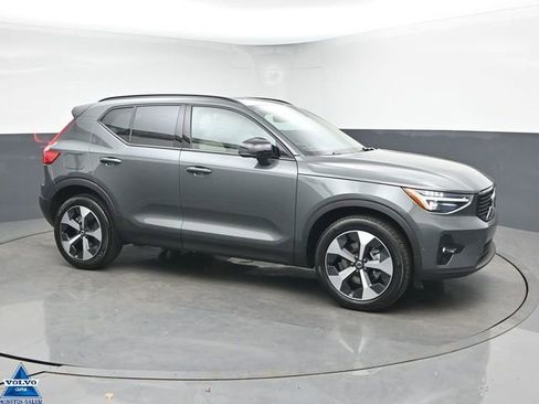 New 2026 Volvo XC40 B5 Plus w/ Protection Package Premier image 1