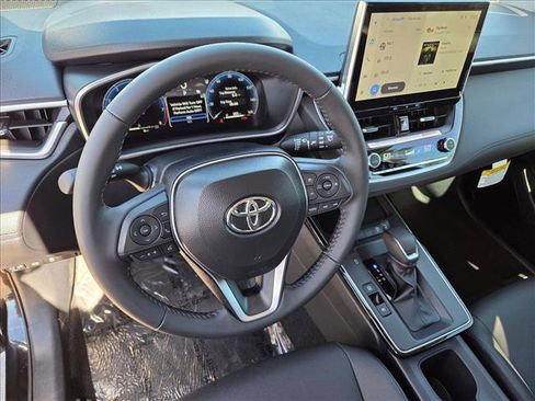 New 2026 Toyota Corolla Cross XLE image 3