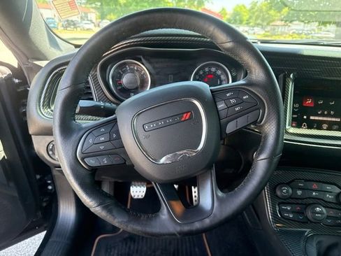 Used 2016 Dodge Challenger R/T Scat Pack RWD image 12