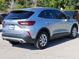 Used 2024 Ford Escape Active video 3