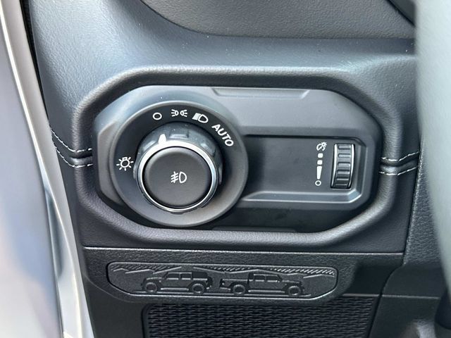 New 2027 Jeep Wrangler Unlimited Sahara AWD/4WD image 29