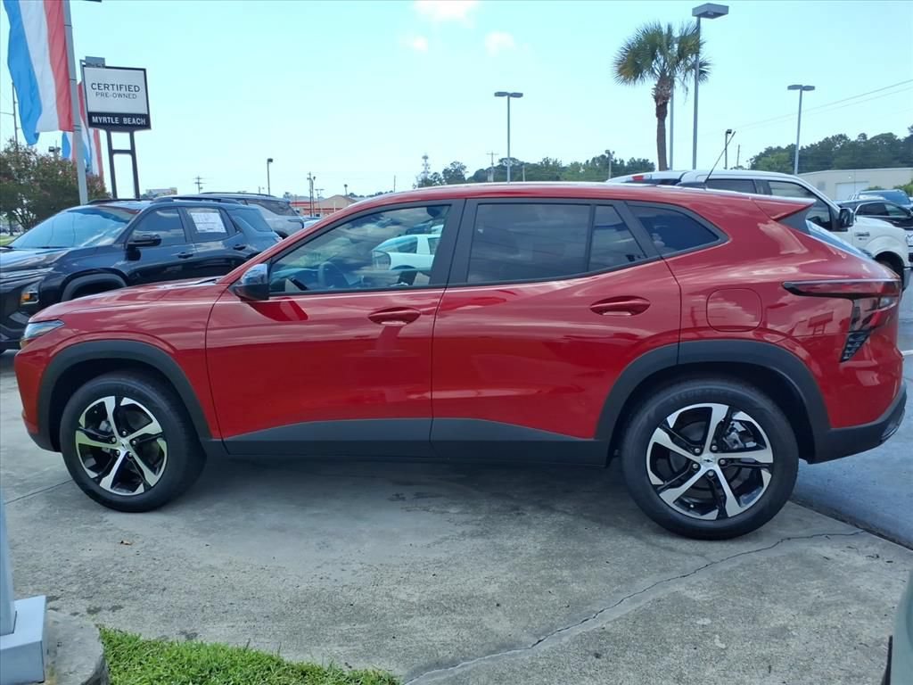 New 2026 Chevrolet Trax RS w/ Driver Confidence Package FWD image 6