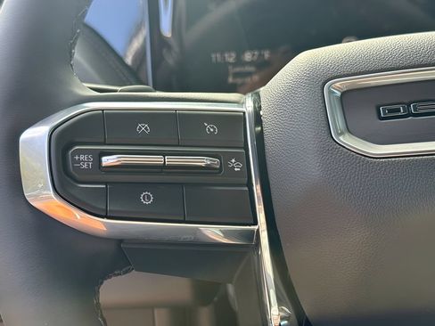 New 2026 GMC Yukon XL Denali w/ Sun & Power Step Package AWD/4WD image 13