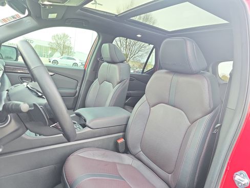 Used 2025 Honda Pilot Black Edition image 14