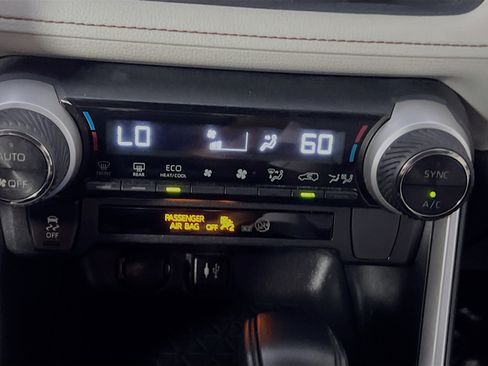 Used 2019 Toyota RAV4 XLE image 26