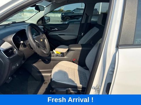 Used 2023 Chevrolet Equinox LS w/ Midnight Edition FWD image 2
