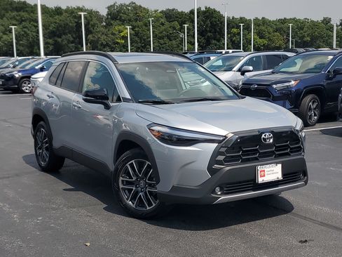 Certified 2026 Toyota Corolla Cross XLE w/ Convenience Package AWD/4WD image 34