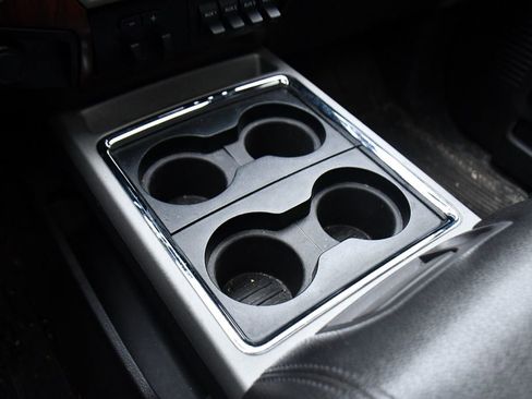 Used 2016 Ford F250 Lariat w/ Lariat Ultimate Package image 31