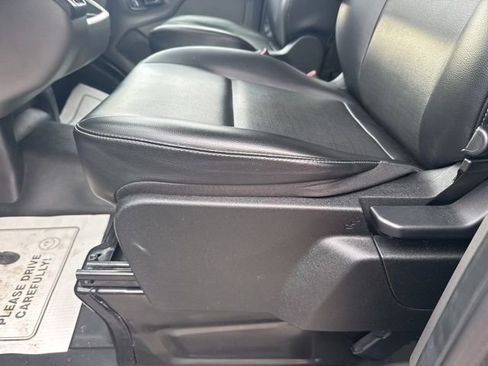 Used 2025 Ford Transit 350 XL image 7