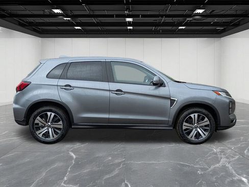 New 2025 Mitsubishi Outlander Sport SE image 6