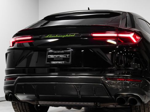 Used 2022 Lamborghini Urus image 90
