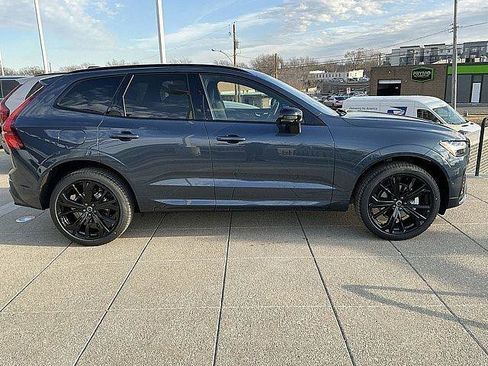 New 2026 Volvo XC60 B5 Ultra w/ Climate Package AWD/4WD image 7