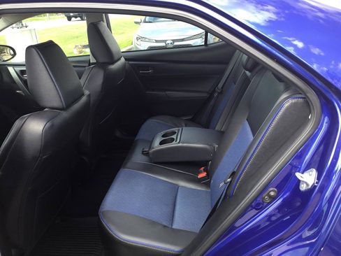 Used 2017 Toyota Corolla SE FWD image 21