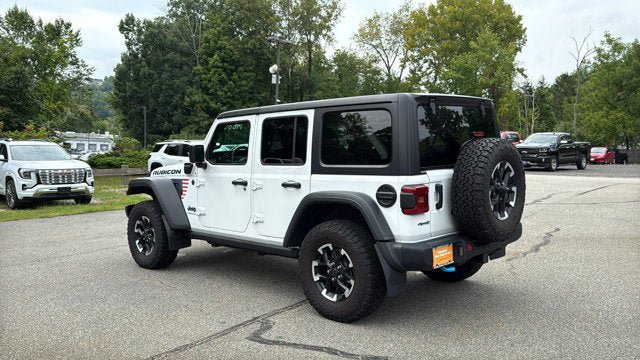 Used 2024 Jeep Wrangler Unlimited Rubicon 4xe w/ Capability Package AWD/4WD image 8