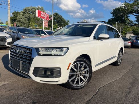 Used 2018 Audi Q7 3.0T Prestige AWD/4WD image 1