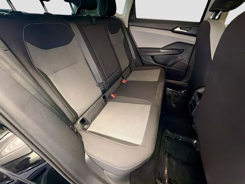 Used 2022 Volkswagen Taos S FWD image 14