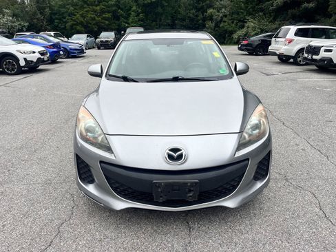 Used 2013 MAZDA MAZDA3 i Touring FWD image 2