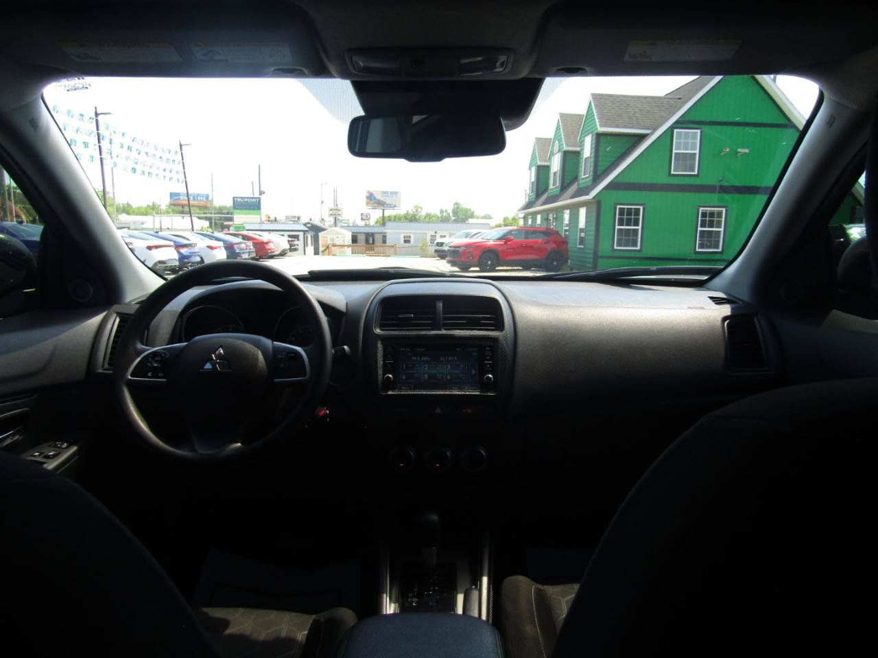 Used 2023 Mitsubishi Outlander Sport AWD image 13