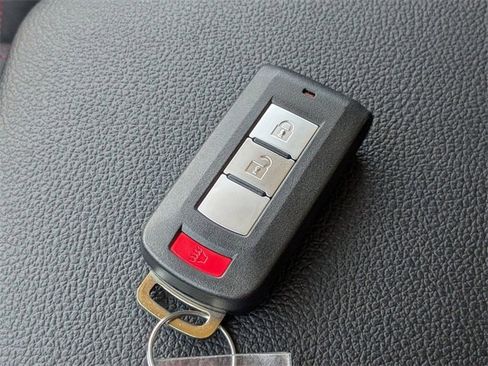 New 2025 Mitsubishi Outlander Sport SE image 30