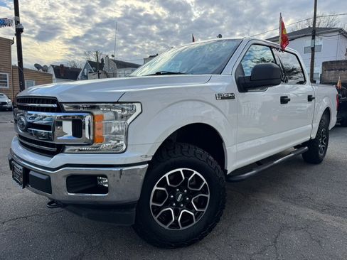 Used 2018 Ford F150 XLT image 2