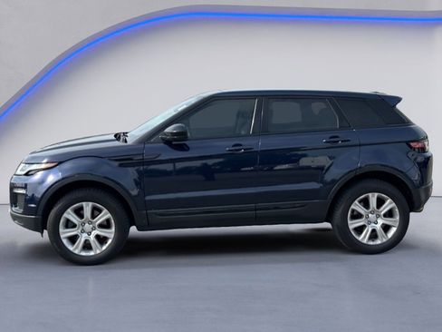 Used 2017 Land Rover Range Rover Evoque SE AWD/4WD image 3