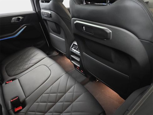 Used 2024 BMW X5 xDrive50e w/ Parking Assistance Package image 14