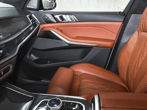 Used 2026 BMW X7 M60i AWD/4WD image 47