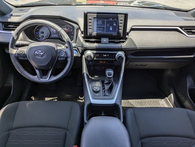 Used 2022 Toyota RAV4 SE AWD/4WD image 15
