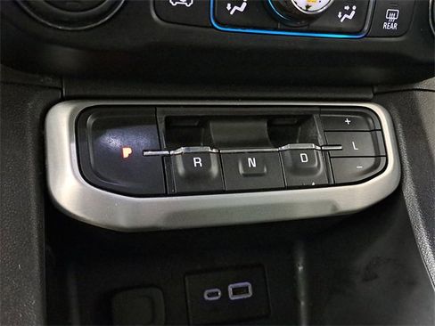 Used 2020 GMC Acadia SLE w/ Driver Convenience Package image 30