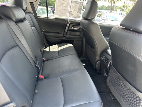 Used 2021 Toyota 4Runner TRD Off-Road Premium w/ Moonroof Package AWD/4WD image 14