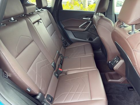 Used 2025 BMW X1 xDrive28i AWD/4WD image 7