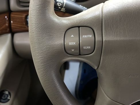 Used 2002 Buick Le Sabre Custom w/ Luxury Pkg FWD image 6