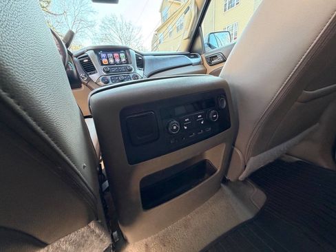 Used 2017 Chevrolet Tahoe LT image 12