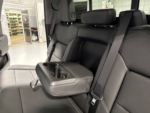 New 2026 Chevrolet Silverado 1500 LT Trail Boss w/ LT Trail Boss Premium Package AWD/4WD image 40